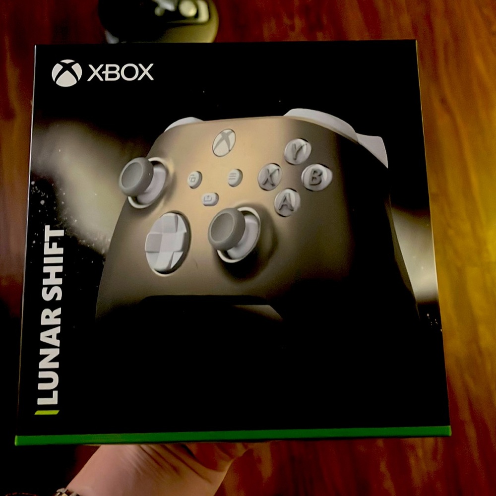 Brand New XBOX Lunar Shift Controller Microsoft Video Games Send Offers!